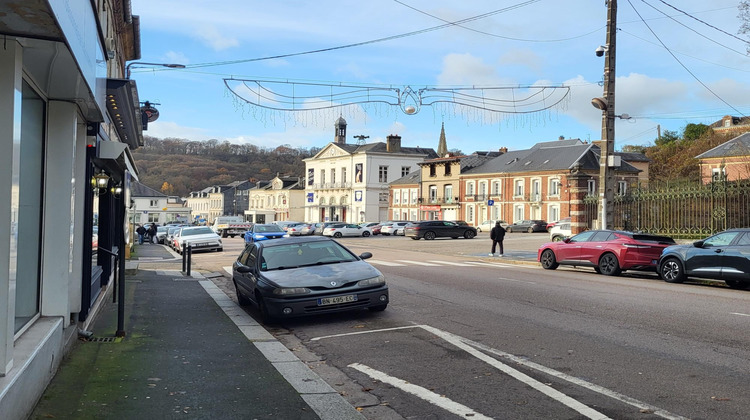 Ma-Cabane - Location Local commercial Lillebonne, 260 m²