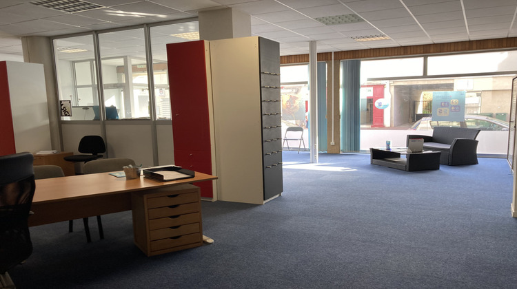 Ma-Cabane - Location Local commercial Limoges, 130 m²