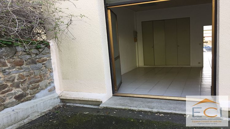 Ma-Cabane - Location Local commercial LIMOGES, 43 m²