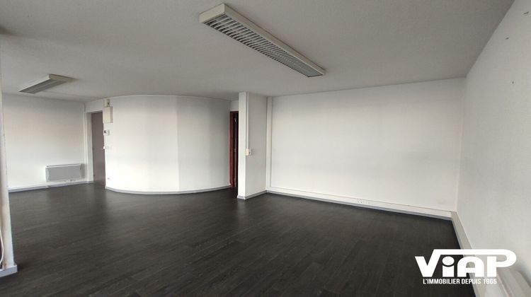 Ma-Cabane - Location Local commercial LIMOGES, 63 m²