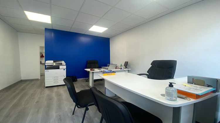 Ma-Cabane - Location Local commercial LIMOGES, 31 m²
