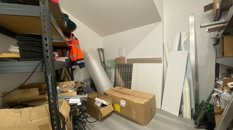 Ma-Cabane - Location Local commercial LIMOGES, 31 m²