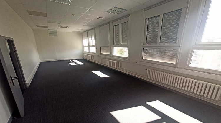 Ma-Cabane - Location Local commercial Limoges, 102 m²
