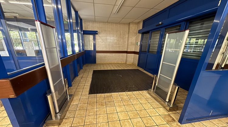 Ma-Cabane - Location Local commercial Limoges, 821 m²