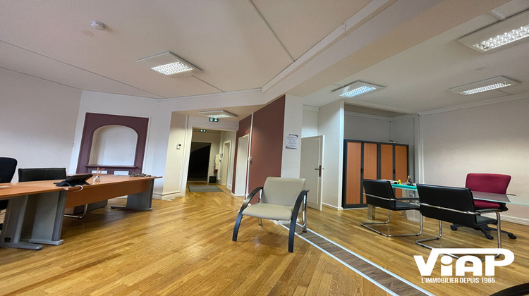 Ma-Cabane - Location Local commercial LIMOGES, 79 m²