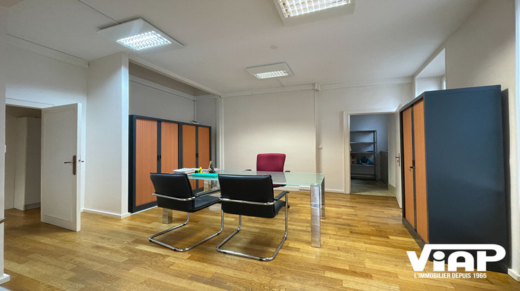 Ma-Cabane - Location Local commercial LIMOGES, 79 m²