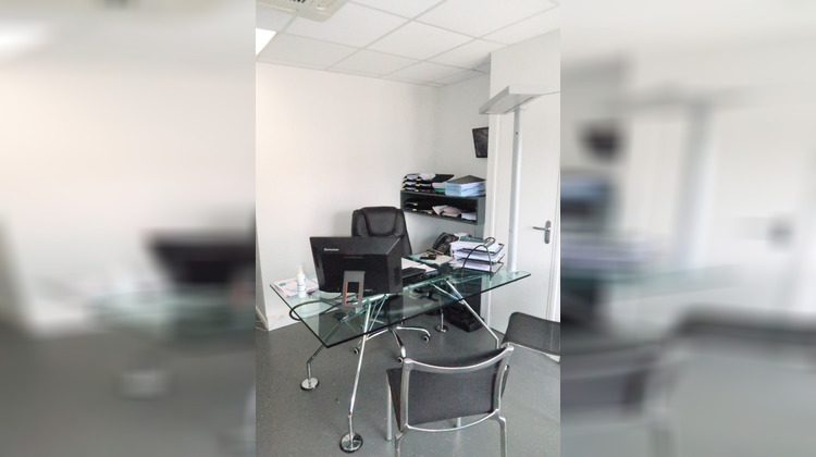 Ma-Cabane - Location Local commercial LIMOGES, 56 m²