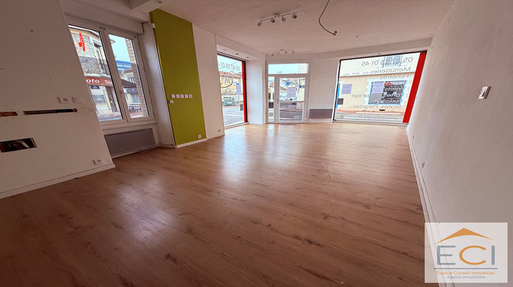 Ma-Cabane - Location Local commercial LIMOGES, 81 m²