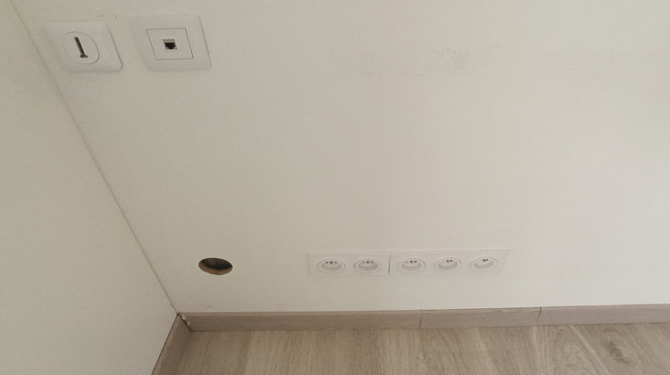 Ma-Cabane - Location Local commercial Limoges, 61 m²