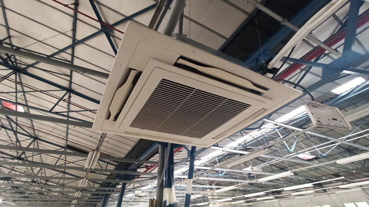 Ma-Cabane - Location Local commercial Limoges, 5000 m²