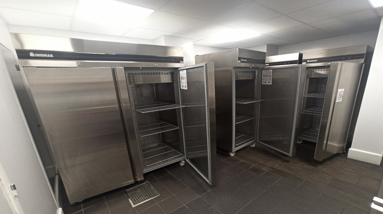 Ma-Cabane - Location Local commercial Limoges, 320 m²