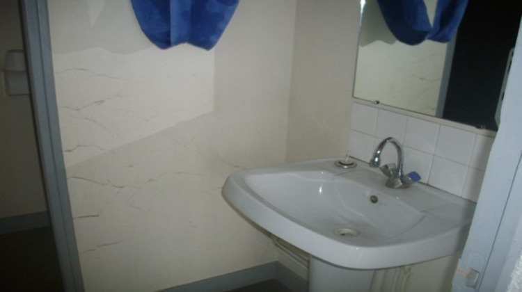 Ma-Cabane - Location Local commercial Limoges, 1706 m²