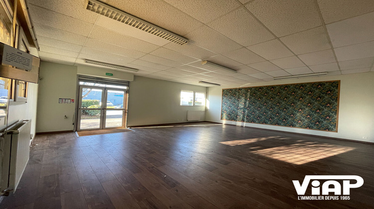 Ma-Cabane - Location Local commercial LIMOGES, 388 m²