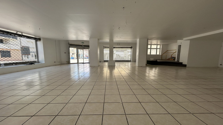 Ma-Cabane - Location Local commercial Limoges, 230 m²
