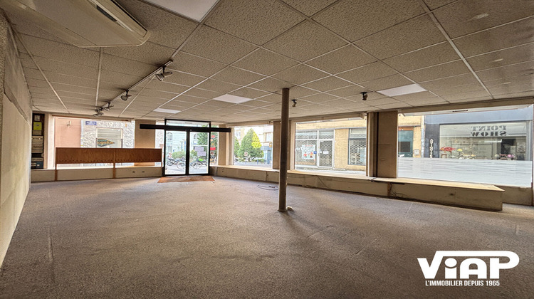 Ma-Cabane - Location Local commercial LIMOGES, 170 m²