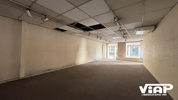 Ma-Cabane - Location Local commercial LIMOGES, 170 m²
