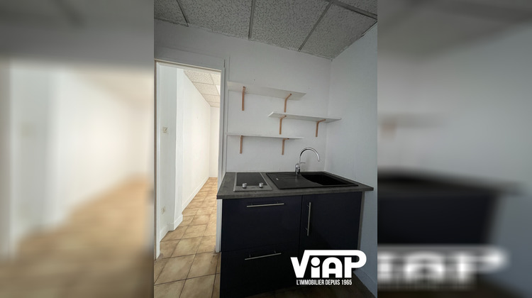 Ma-Cabane - Location Local commercial LIMOGES, 50 m²