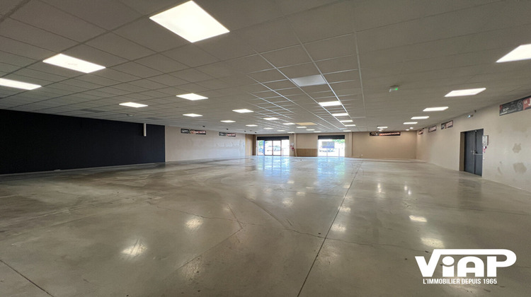 Ma-Cabane - Location Local commercial LIMOGES, 500 m²
