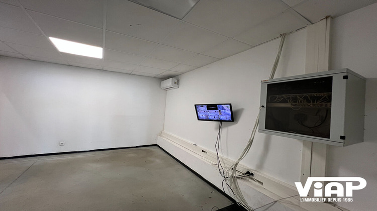 Ma-Cabane - Location Local commercial LIMOGES, 500 m²