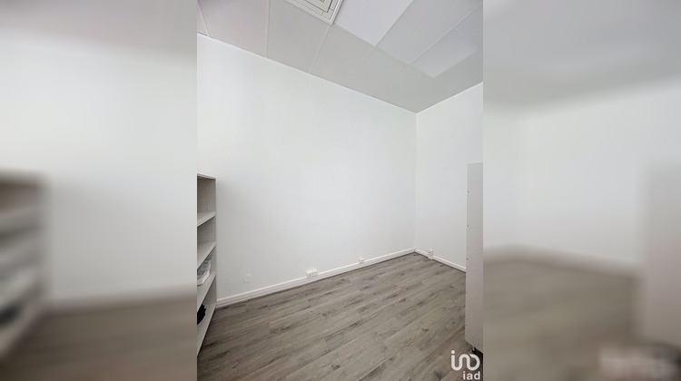 Ma-Cabane - Location Local commercial Limonest, 143 m²