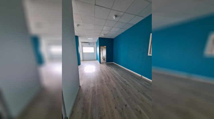Ma-Cabane - Location Local commercial LIMOUX, 98 m²