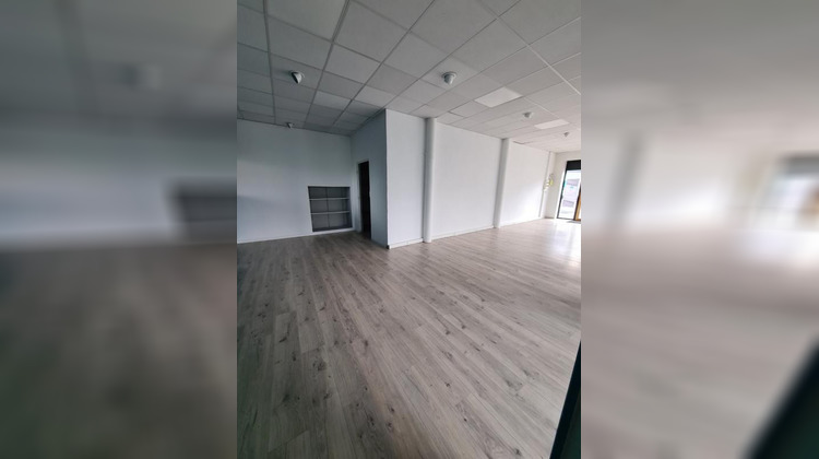 Ma-Cabane - Location Local commercial LIMOUX, 98 m²