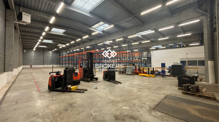 Ma-Cabane - Location Local commercial Lisses, 3167 m²