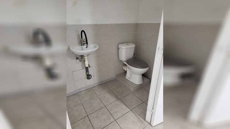 Ma-Cabane - Location Local commercial LOCHES, 40 m²