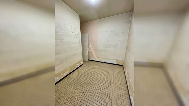 Ma-Cabane - Location Local commercial LOMBEZ, 54 m²