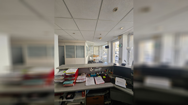 Ma-Cabane - Location Local commercial LONGEVILLE-LES-METZ, 75 m²