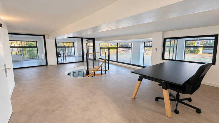 Ma-Cabane - Location Local commercial LONGJUMEAU, 130 m²