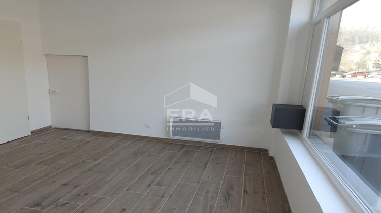 Ma-Cabane - Location Local commercial LONGWY, 20 m²
