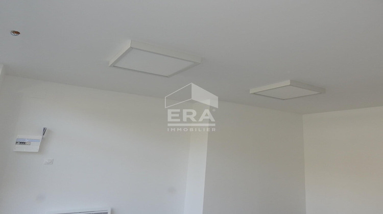 Ma-Cabane - Location Local commercial LONGWY, 20 m²