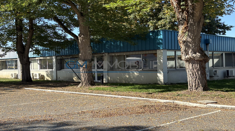 Ma-Cabane - Location Local commercial Lons, 840 m²