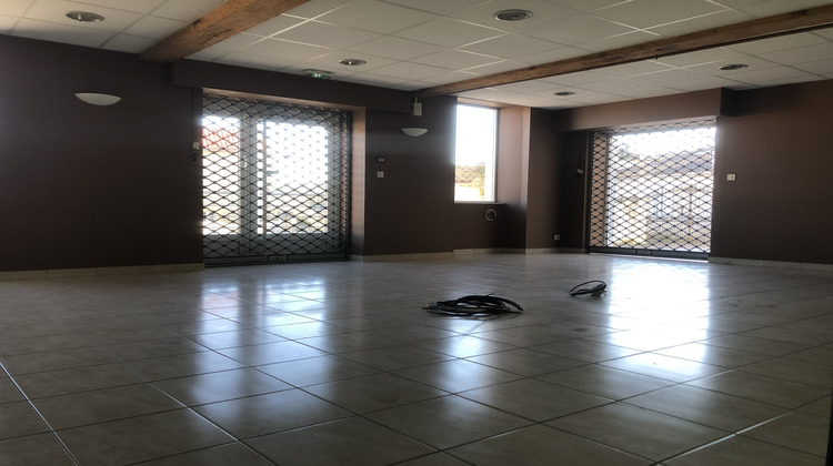 Ma-Cabane - Location Local commercial Lonzac, 174 m²
