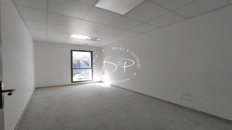 Ma-Cabane - Location Local commercial LORGUES, 14 m²