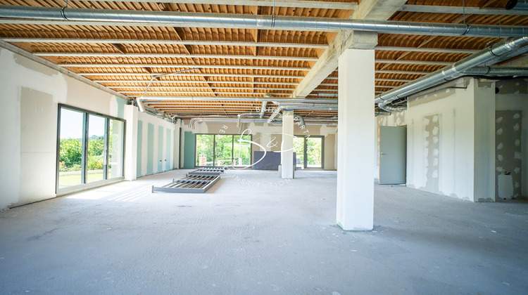 Ma-Cabane - Location Local commercial LORGUES, 152 m²