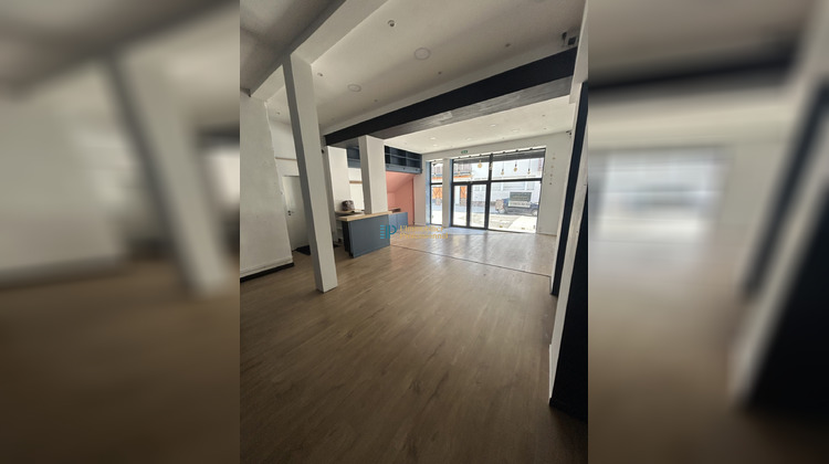 Ma-Cabane - Location Local commercial Lorient, 90 m²