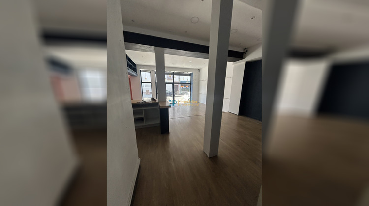 Ma-Cabane - Location Local commercial Lorient, 90 m²