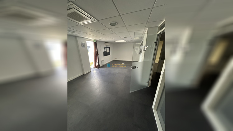 Ma-Cabane - Location Local commercial Lorient, 170 m²