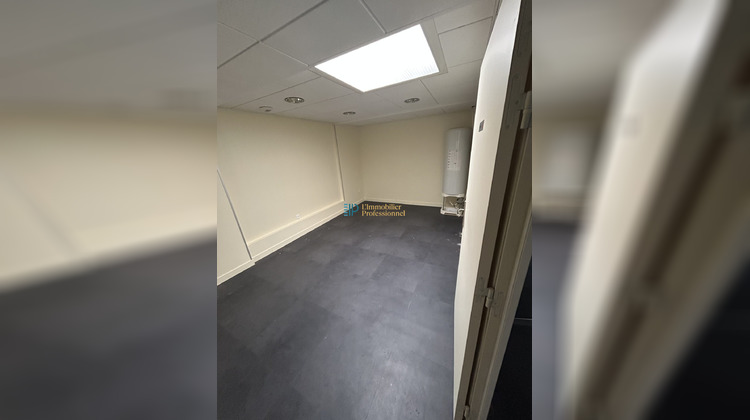 Ma-Cabane - Location Local commercial Lorient, 170 m²