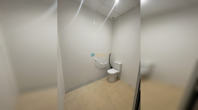 Ma-Cabane - Location Local commercial Lorient, 512 m²