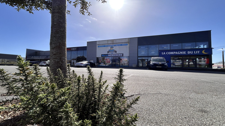 Ma-Cabane - Location Local commercial Lorient, 308 m²