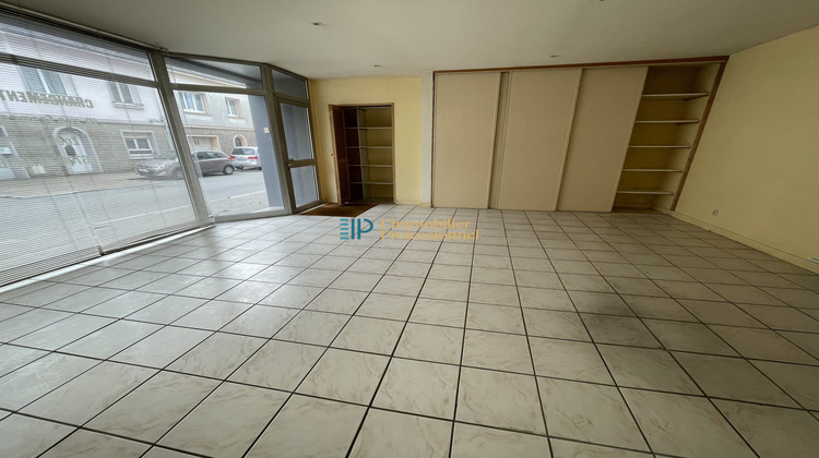 Ma-Cabane - Location Local commercial Lorient, 424 m²