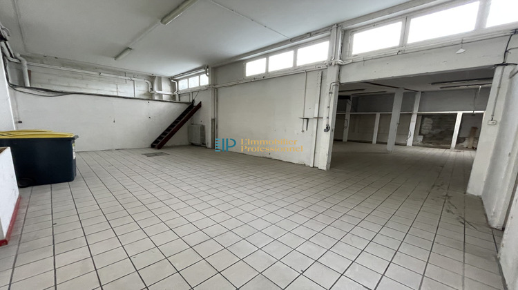 Ma-Cabane - Location Local commercial Lorient, 424 m²