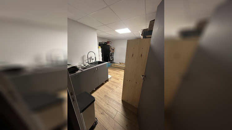 Ma-Cabane - Location Local commercial Lorient, 88 m²