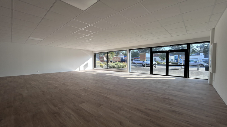 Ma-Cabane - Location Local commercial Lorient, 420 m²