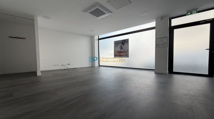 Ma-Cabane - Location Local commercial Lorient, 117 m²
