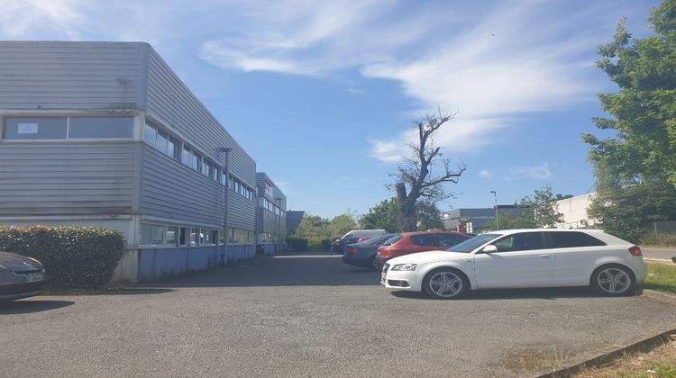 Ma-Cabane - Location Local commercial LORMONT, 170 m²