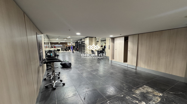 Ma-Cabane - Location Local commercial Lormont, 100 m²